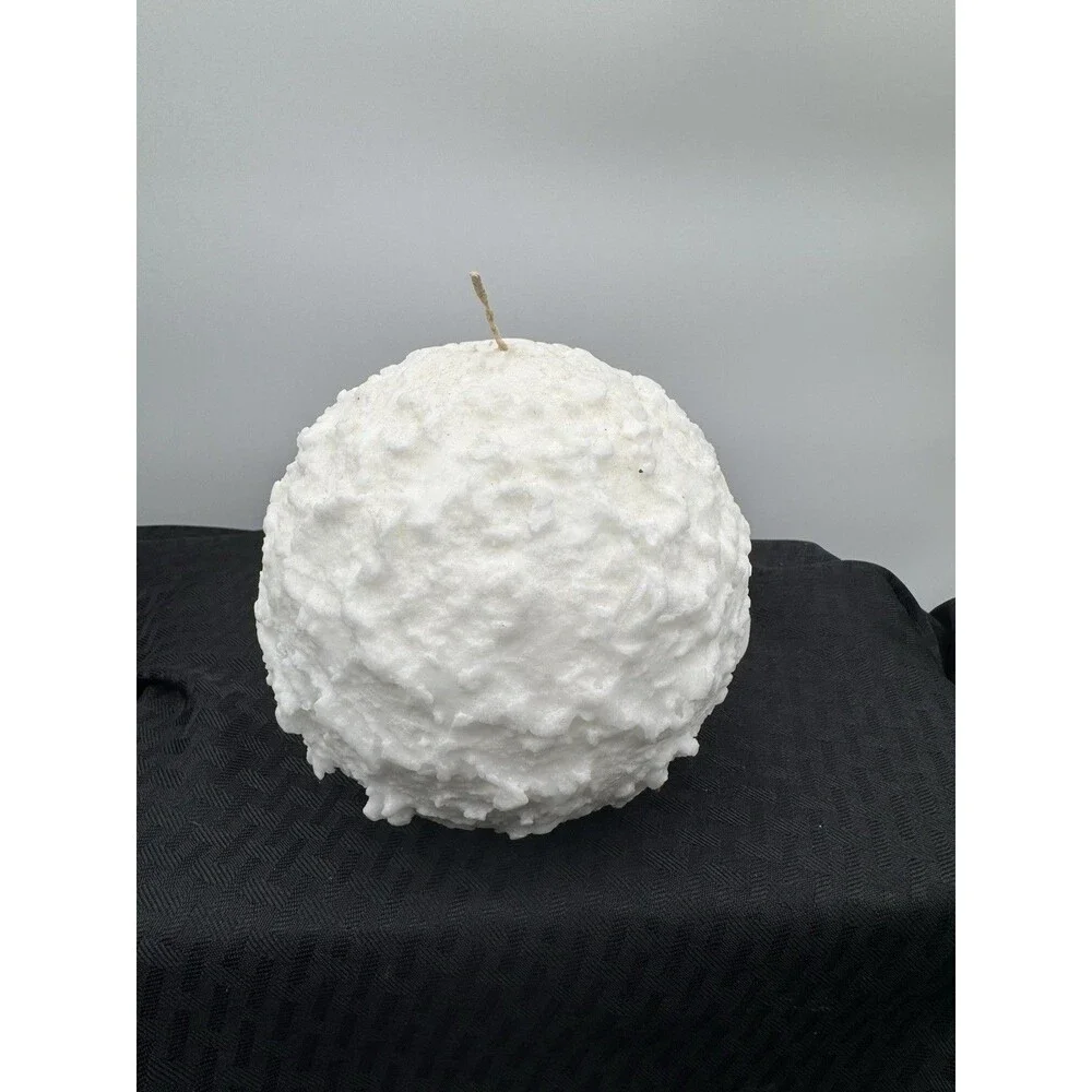 Large Snowball Candle